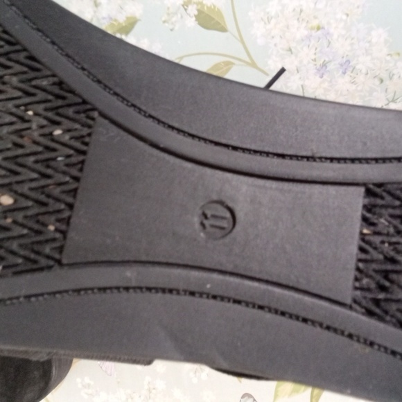 Eileen Fisher Black Strappy Sandals Link Open Toe Platform Black Womens 11 - Picture 6 of 7